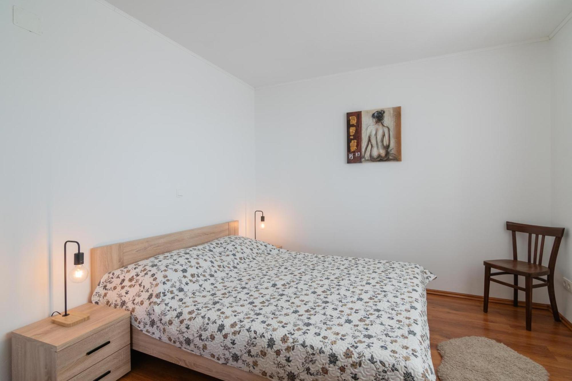 Apartments With A Parking Space Mandre, Pag - 18748 Kolan Bagian luar foto